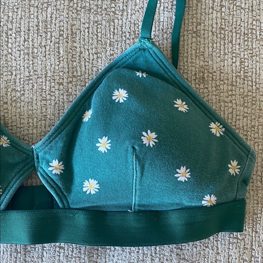 Gilly Hicks Green Daisy Bralette - Picture 2 of 4